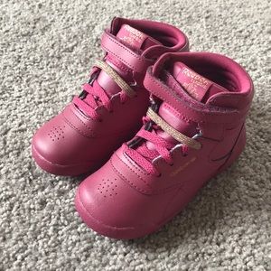 Reebok Classic Size 8 toddler BRAND NEW
